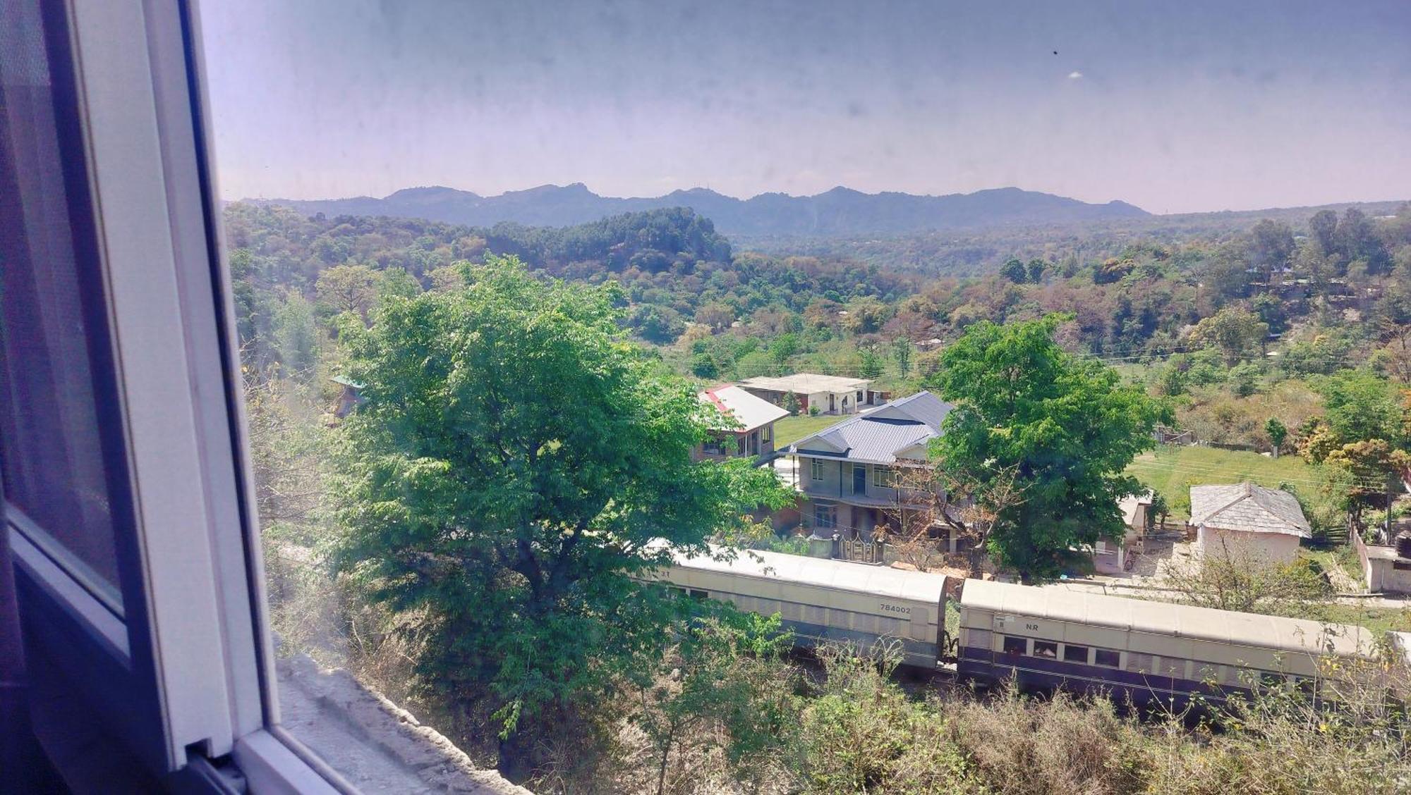 Hotel Binwa View Baijnāth 외부 사진
