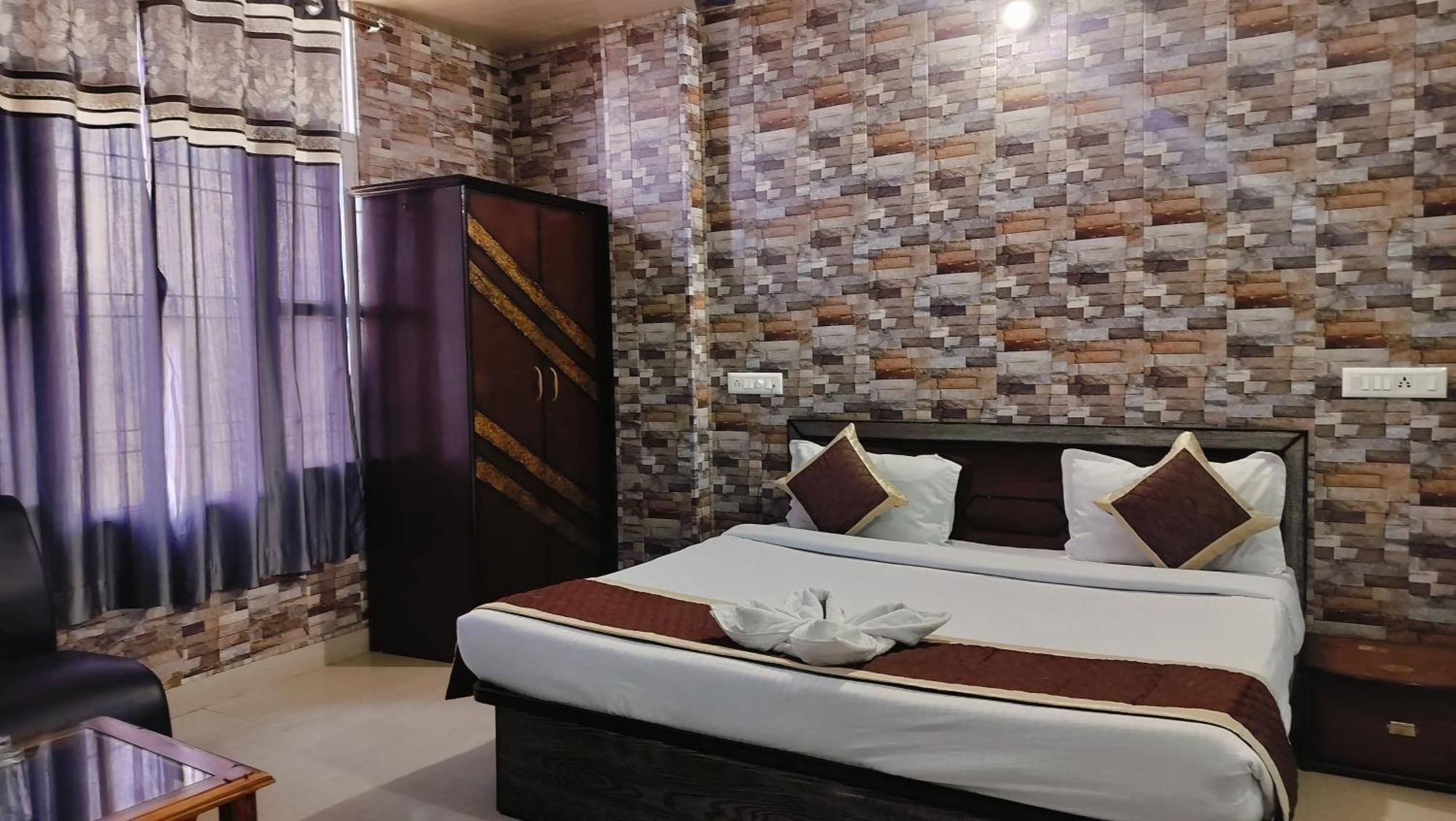 Hotel Binwa View Baijnāth 외부 사진